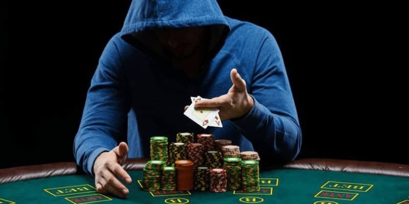 Ăn cắp Poker là gì? Ăn cắp chiến lược poker trong các giải đấu